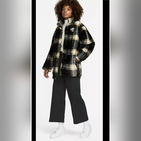 Nike Sportswear Oversized Plaid Faux Fur Jacket Coat Women US XL NEW DD4541-010 - Picture 4 of 11